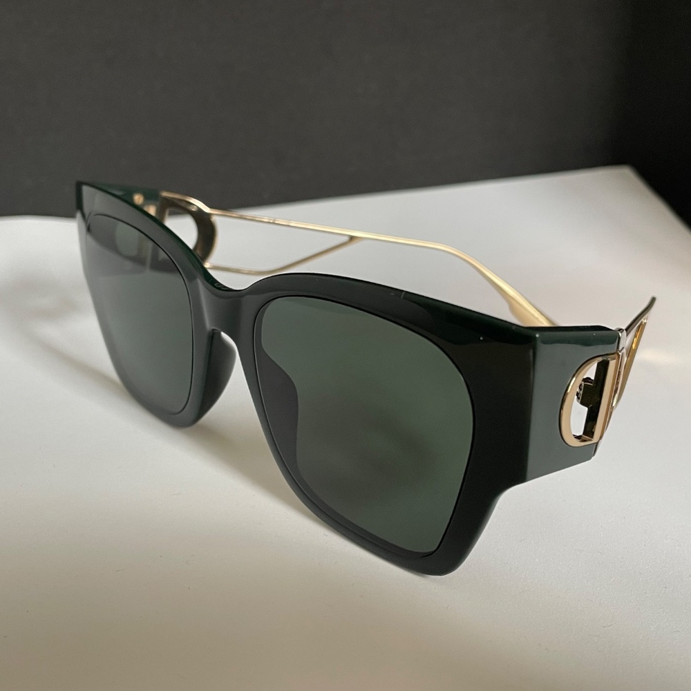 Women's Dior 30Montaigne SU sunglasses - Picture 3 of 8